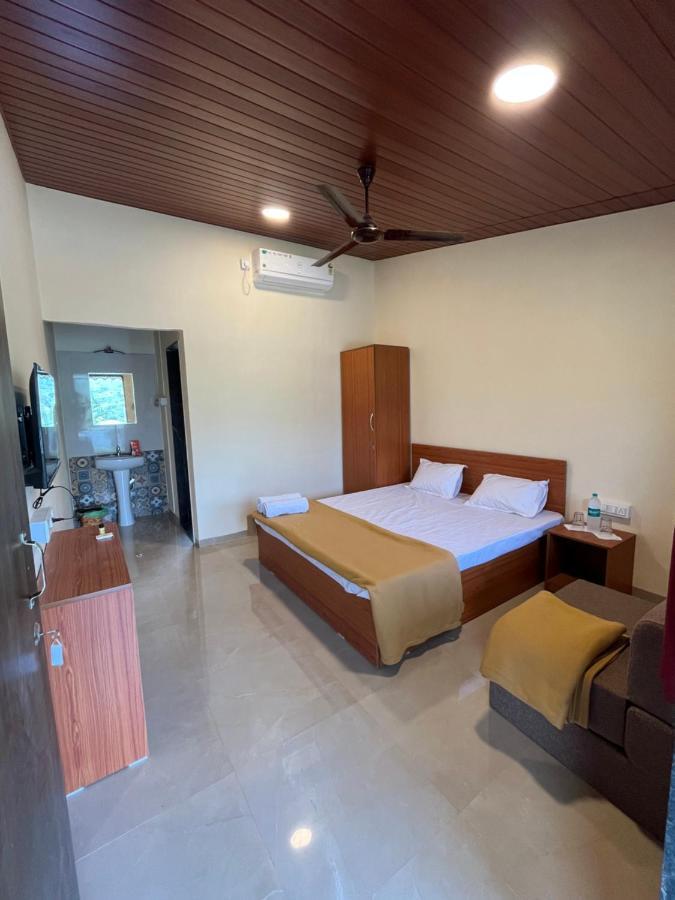 Vrisa Mountain Retreat Hotel Welhe Exterior photo